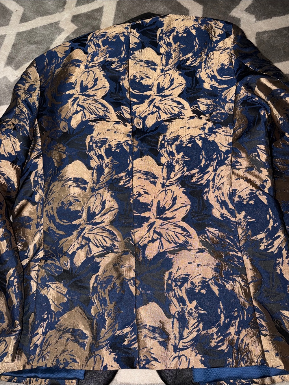 Men’s 42R jacquard INC blazer - worn once - Picture 4 of 5